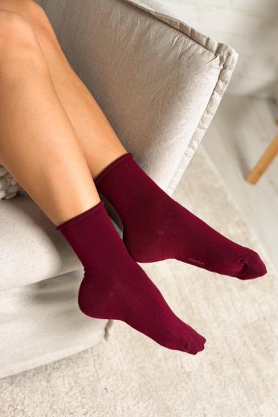 Women's  bamboo socks with trendy rolled edge